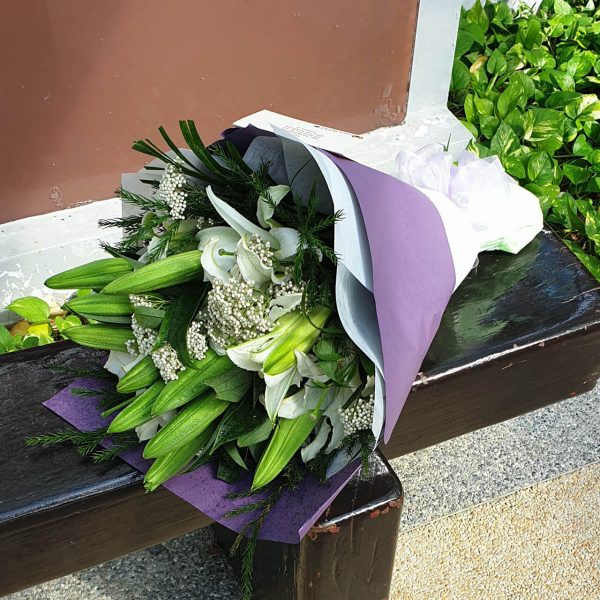 White Lilies & Rice Flowers