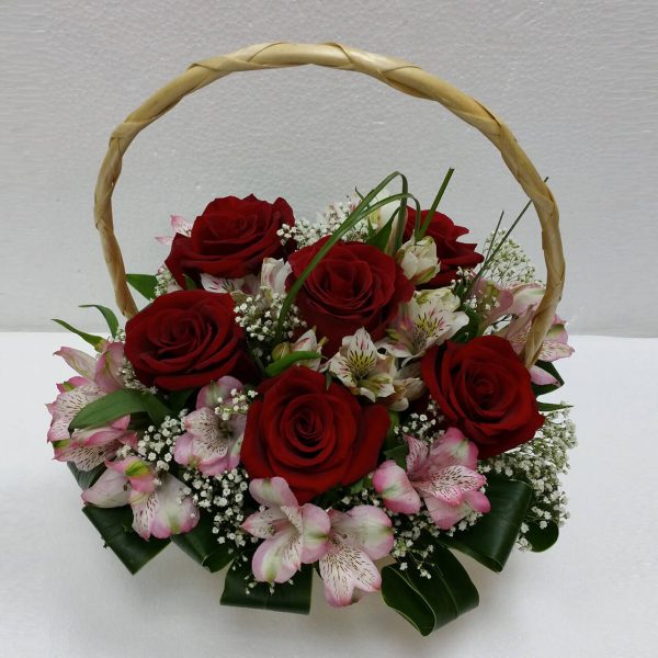 Roses With Eutomas